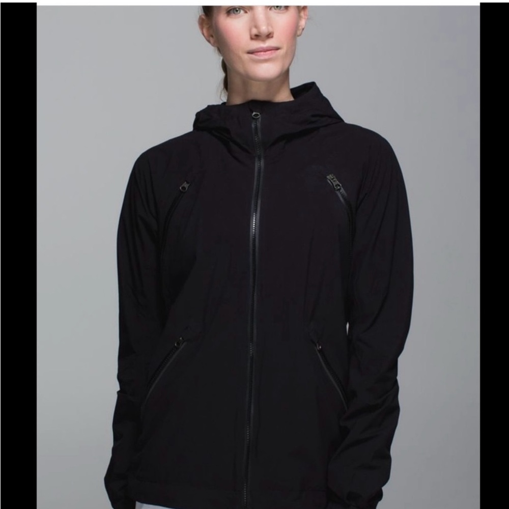 lululemon athletica Midnight Black Hooded Utility Jacket. Size 6